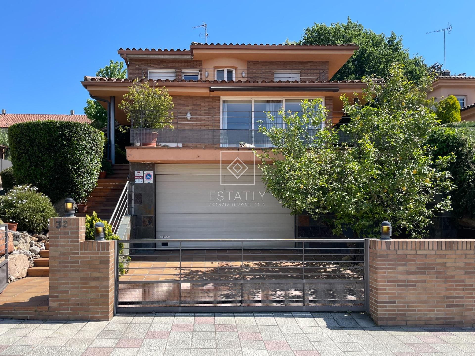 Vista exterior de Casa o chalet en venta en Santa Coloma de Farners con Aire acondicionado, Calefacción y Jardín privado