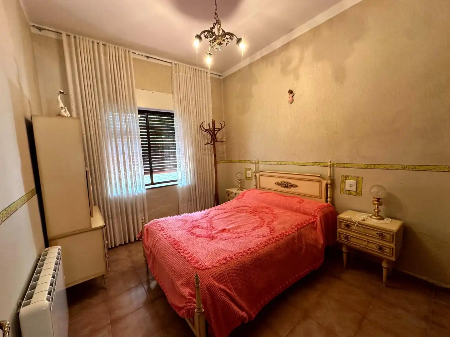 Habitación de Casa o chalet en venta en Madroñera con Aire acondicionado, Calefacción y Jardín privado