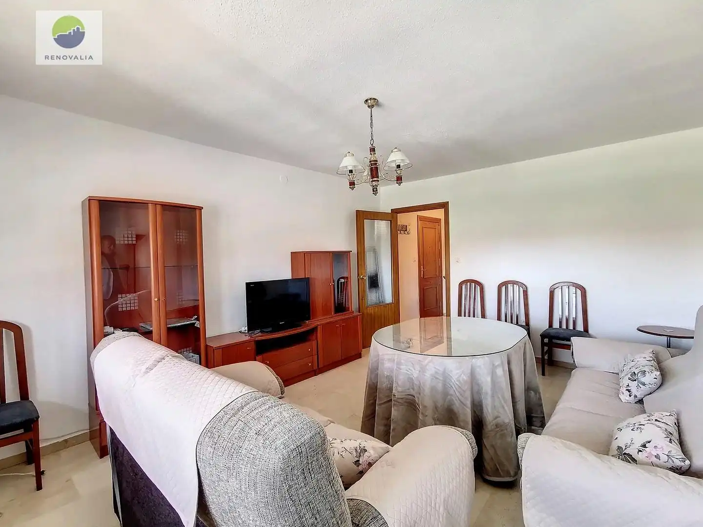 Living room of Flat for rent in Granada  with Storage room and Furnished