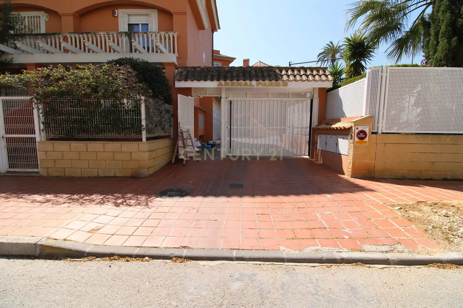 Vista exterior de Garaje en venta en Jávea / Xàbia