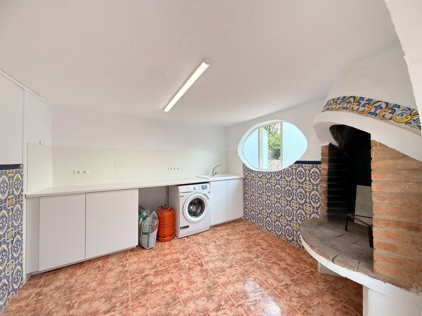 Cocina de Casa o chalet en venta en Carlet con Aire acondicionado, Calefacción y Jardín privado