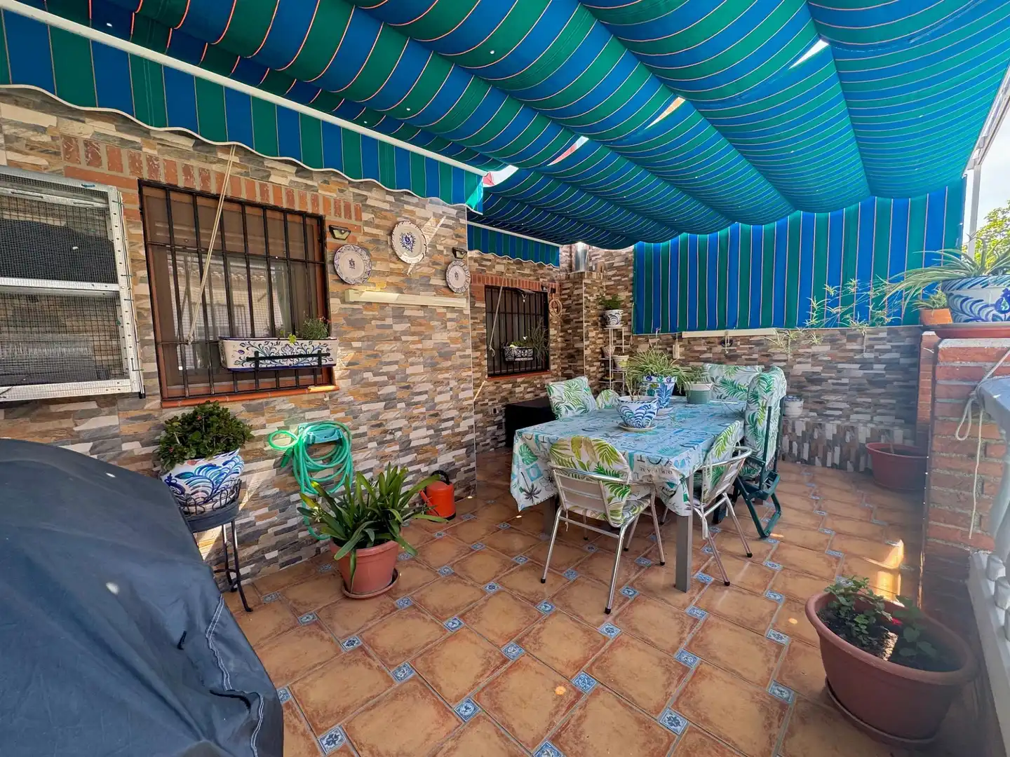 Terraza de Casa adosada en venta en Vegas del Genil con Aire acondicionado, Calefacción y Terraza