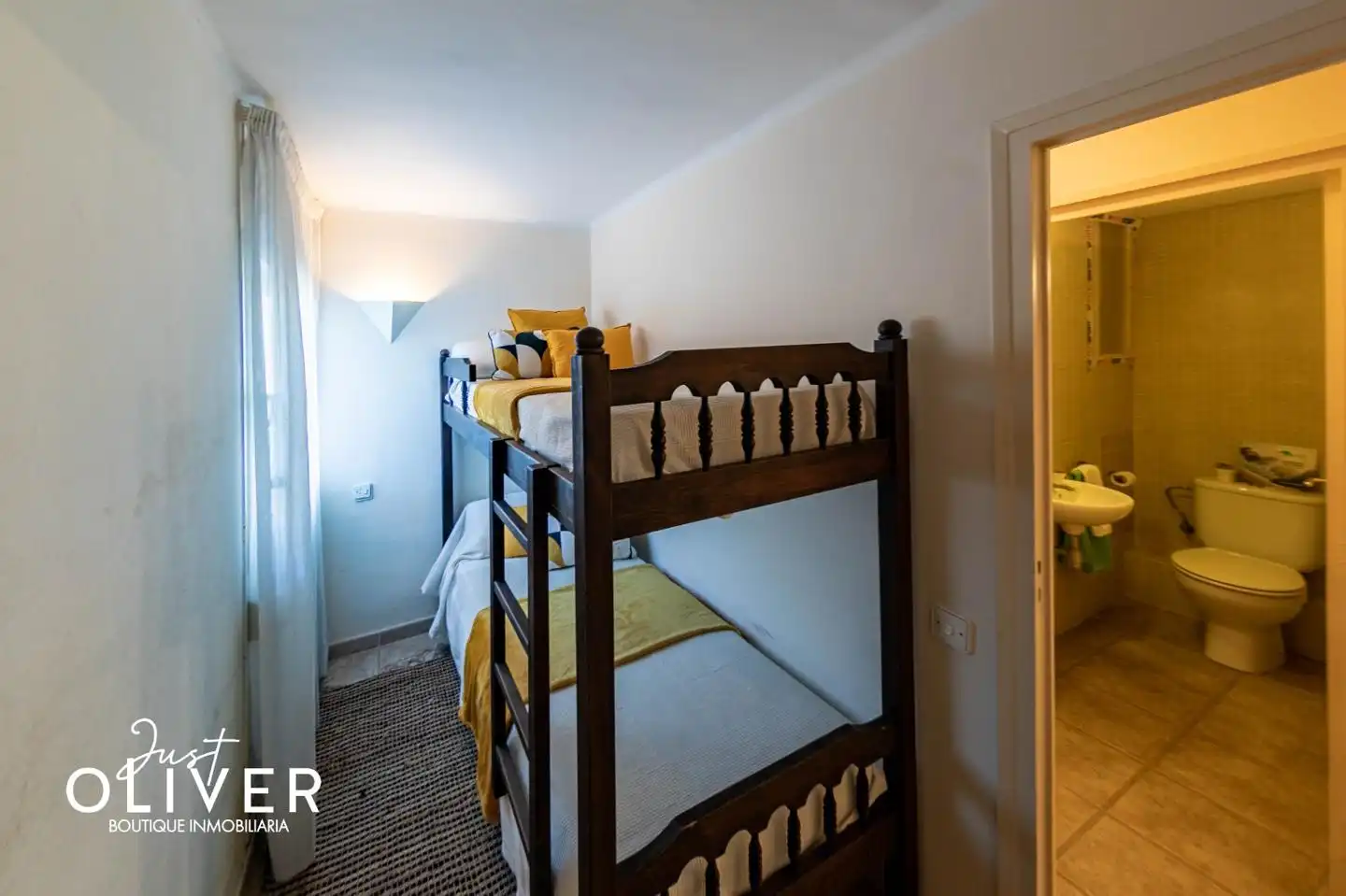 Bedroom of Apartments for sale in Salou  with Heating, Terrace and Furnished