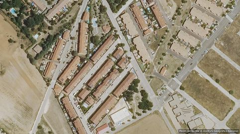 Chalet  279 m  5 hab. en Torija  Ocupado