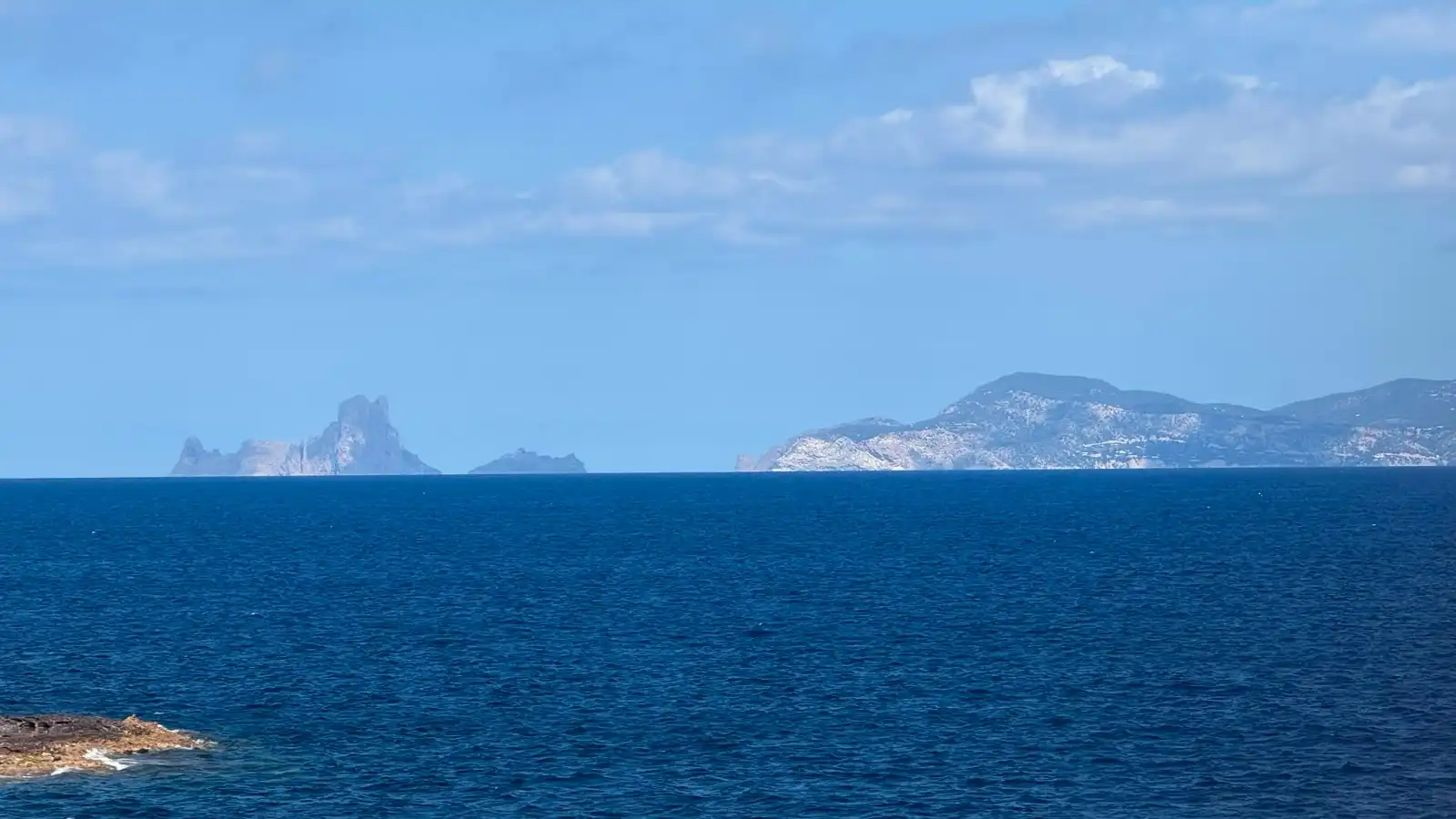 Vista exterior de Apartamento en venta en Sant Antoni de Portmany con Aire acondicionado, Terraza y Amueblado