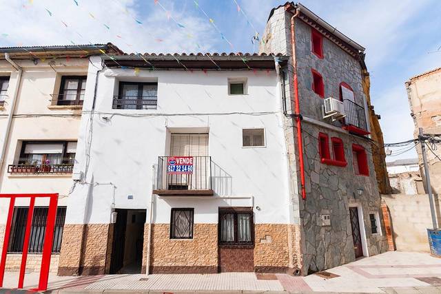 Casa-chalet en Venta en Marcilla