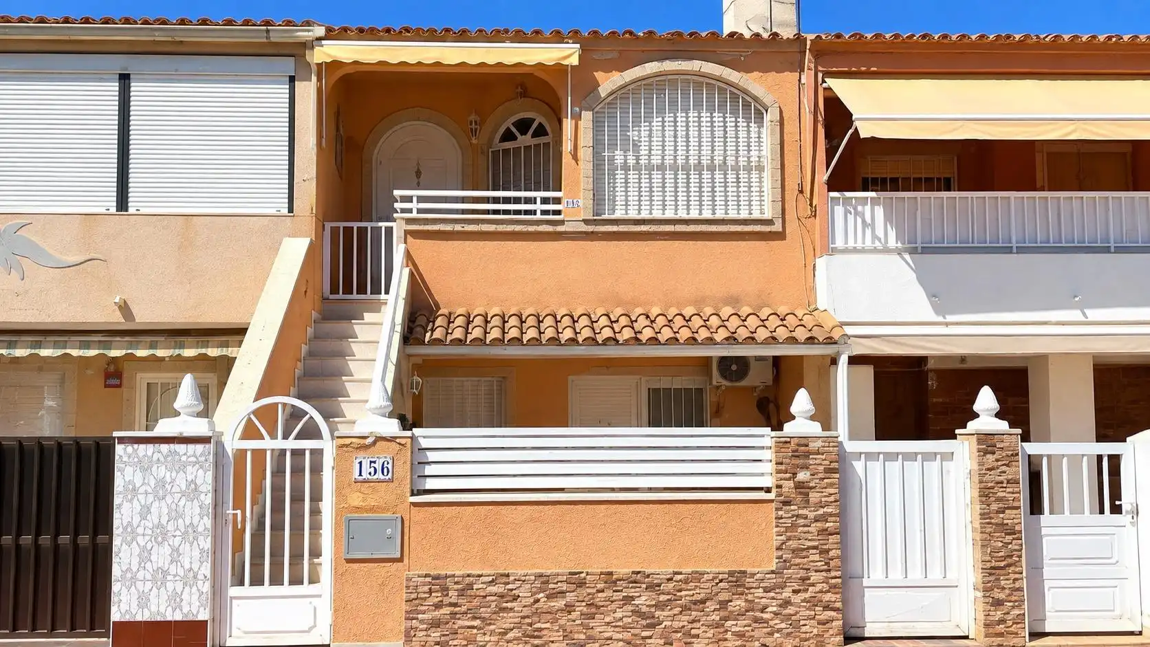 Apartament amb terrassa de lloguer a Calle MAESTRO QUINO, imagen 2