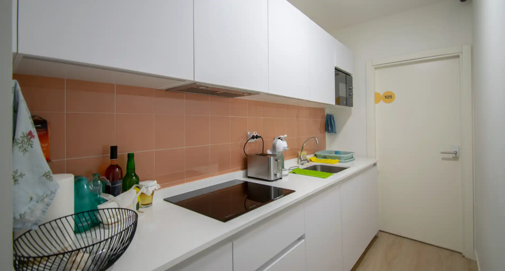 Cuina de Casa o xalet per a compartir en Madrid amb Aire condicionat, Calefacció i Terrassa