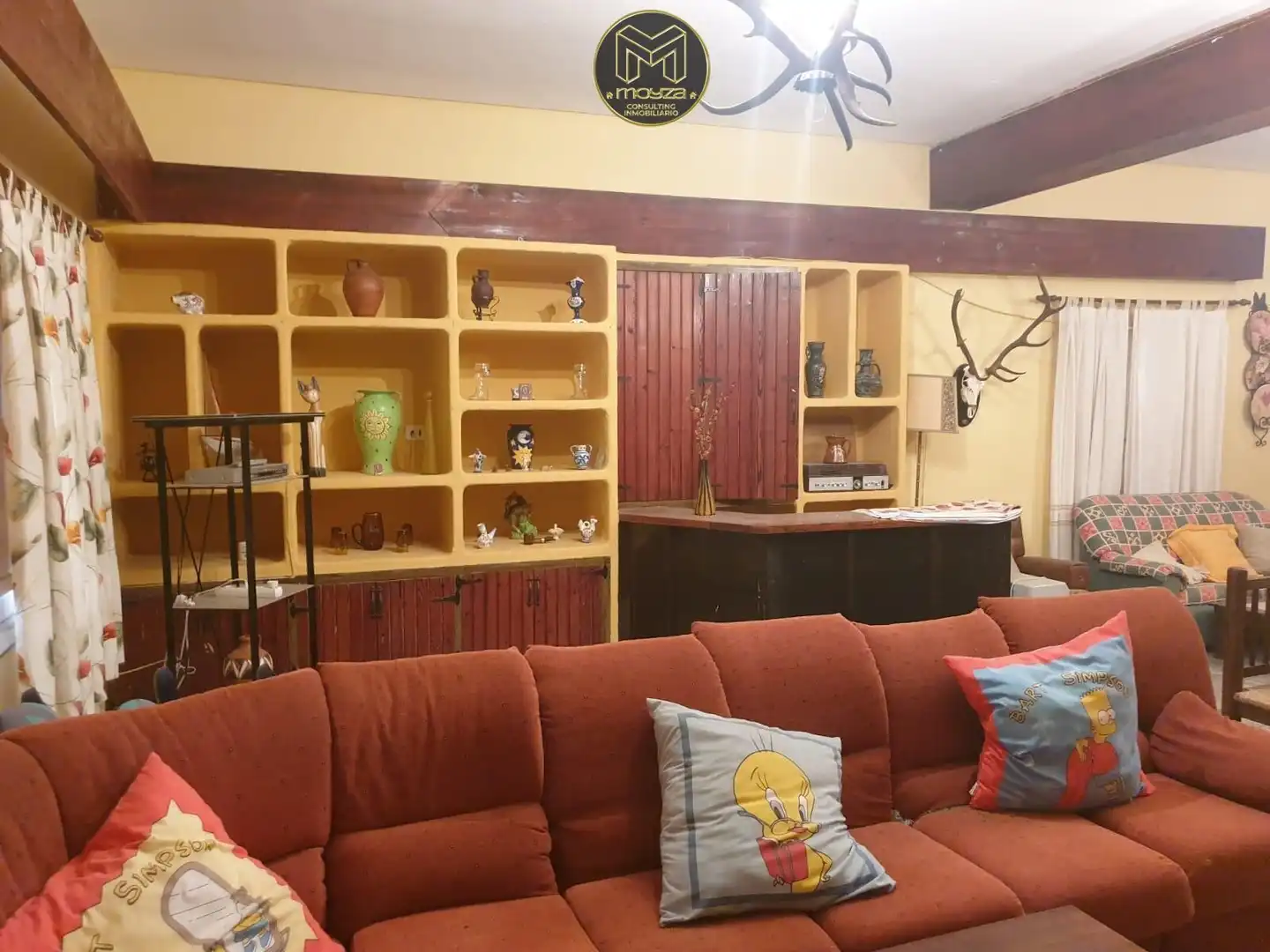 Sala d'estar de Casa o xalet en venda en Andújar amb Aire condicionat, Calefacció i Piscina