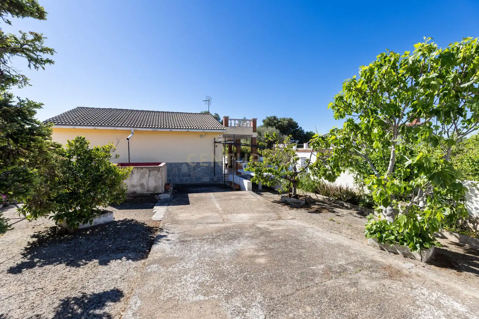Vista exterior de Casa o xalet en venda en El Montmell amb Jardí privat i Traster