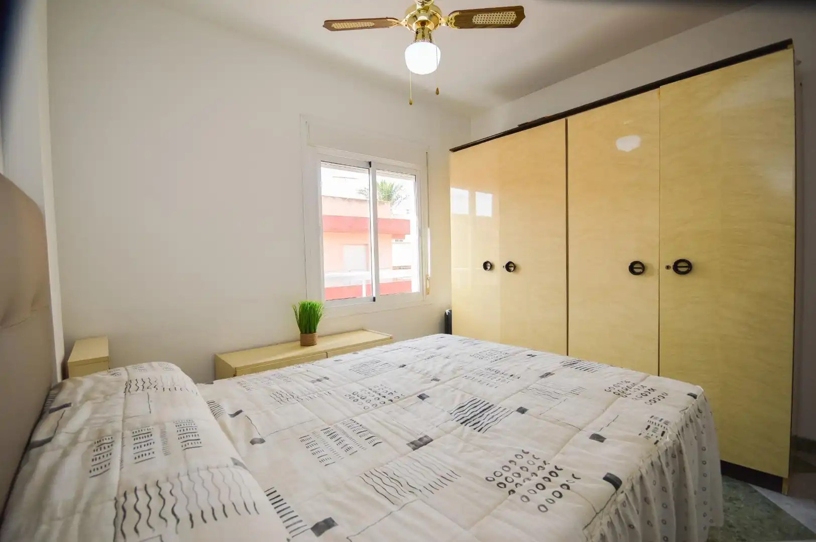 Schlafzimmer von Wohnung zum Verkauf in Benahadux mit Klimaanlage, Heizung und Terrasse
