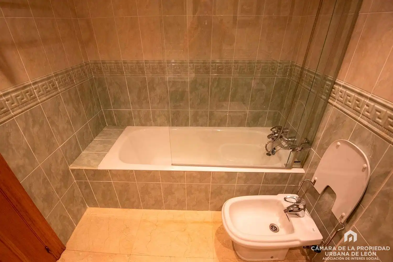 Flat with lift to rent in Antonio Gamoneda, imagen 8