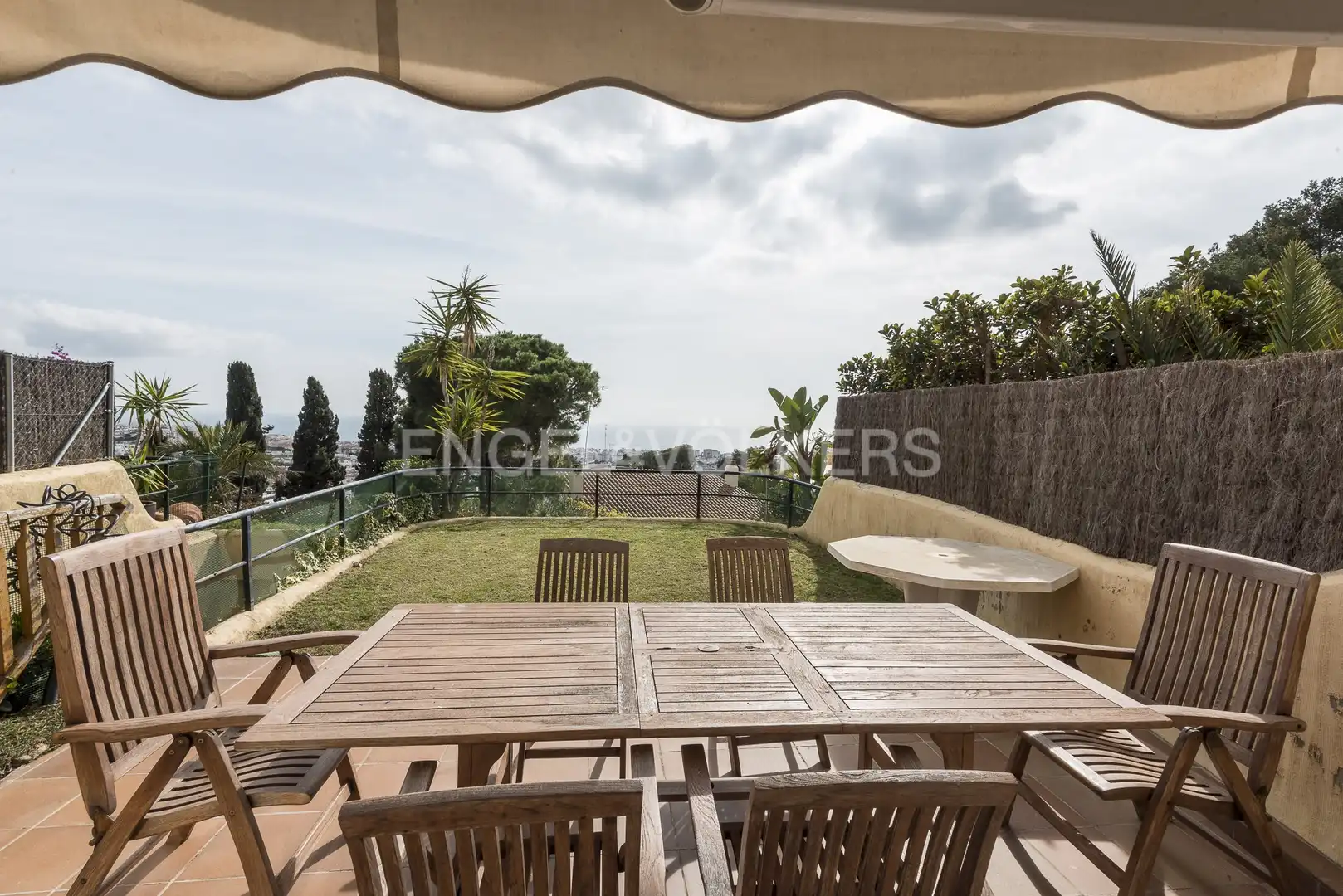 Terrassa de Casa adosada en venda en Sitges amb Aire condicionat, Calefacció i Jardí privat