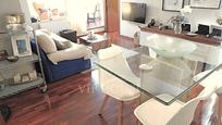 Sala d'estar de Pis en venda en Badalona amb Aire condicionat, Calefacció i Parquet