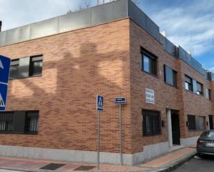 Exterior view of Planta baja for sale in Meco  with Furnished