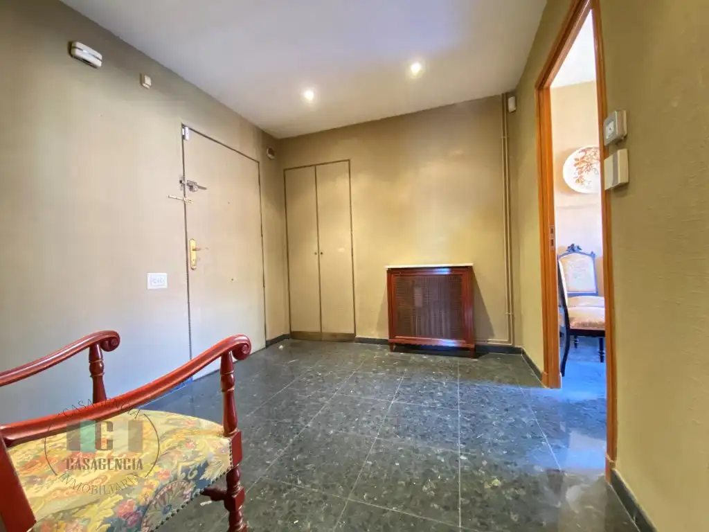 Piso en venta en Plaza Huerto Sogueros, Casco Histórico