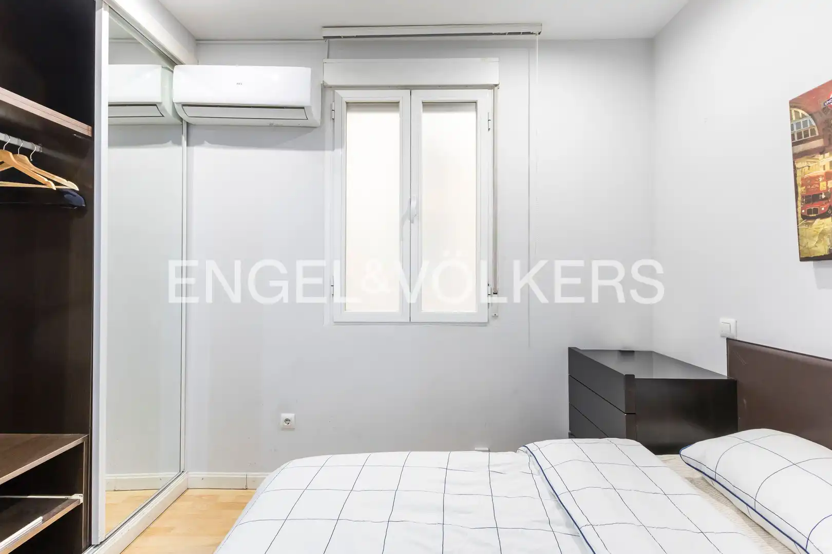 Schlafzimmer von Wohnung zum Verkauf in Madrid mit Heizung