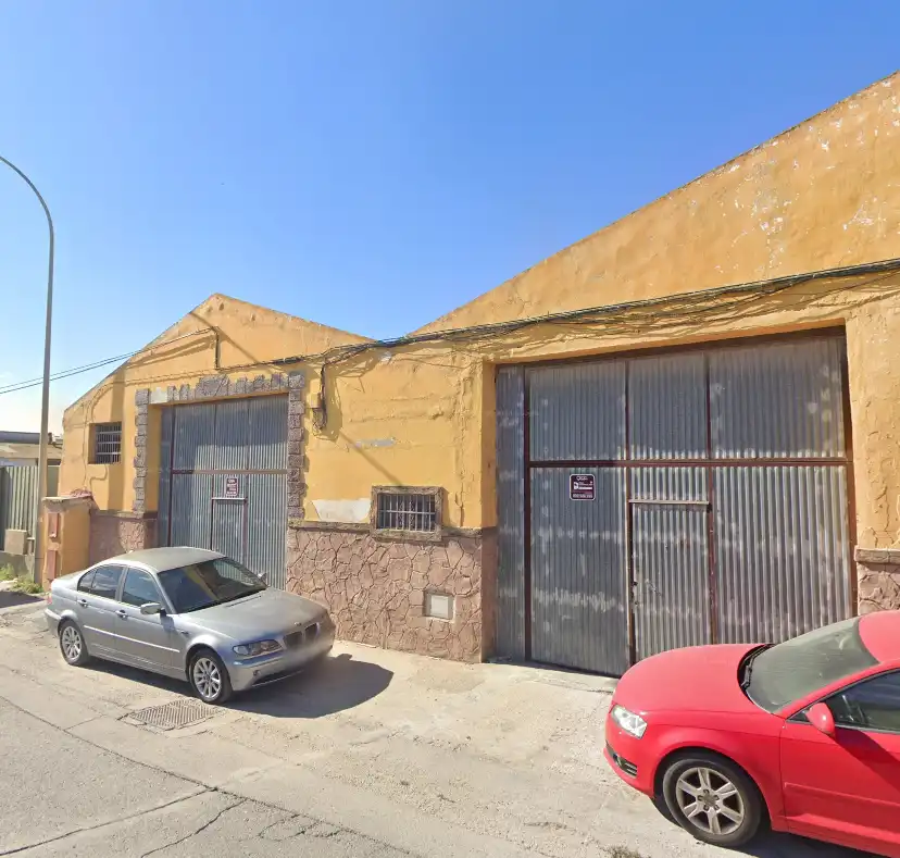 Industrial building for sale in Calle Francisco Cossi Ochoa, imagen 2