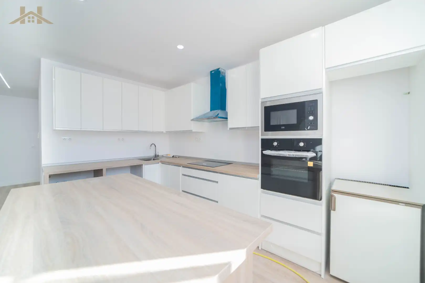 Kitchen of Flat for sale in Pinto  with Air Conditioner, Heating and Oven