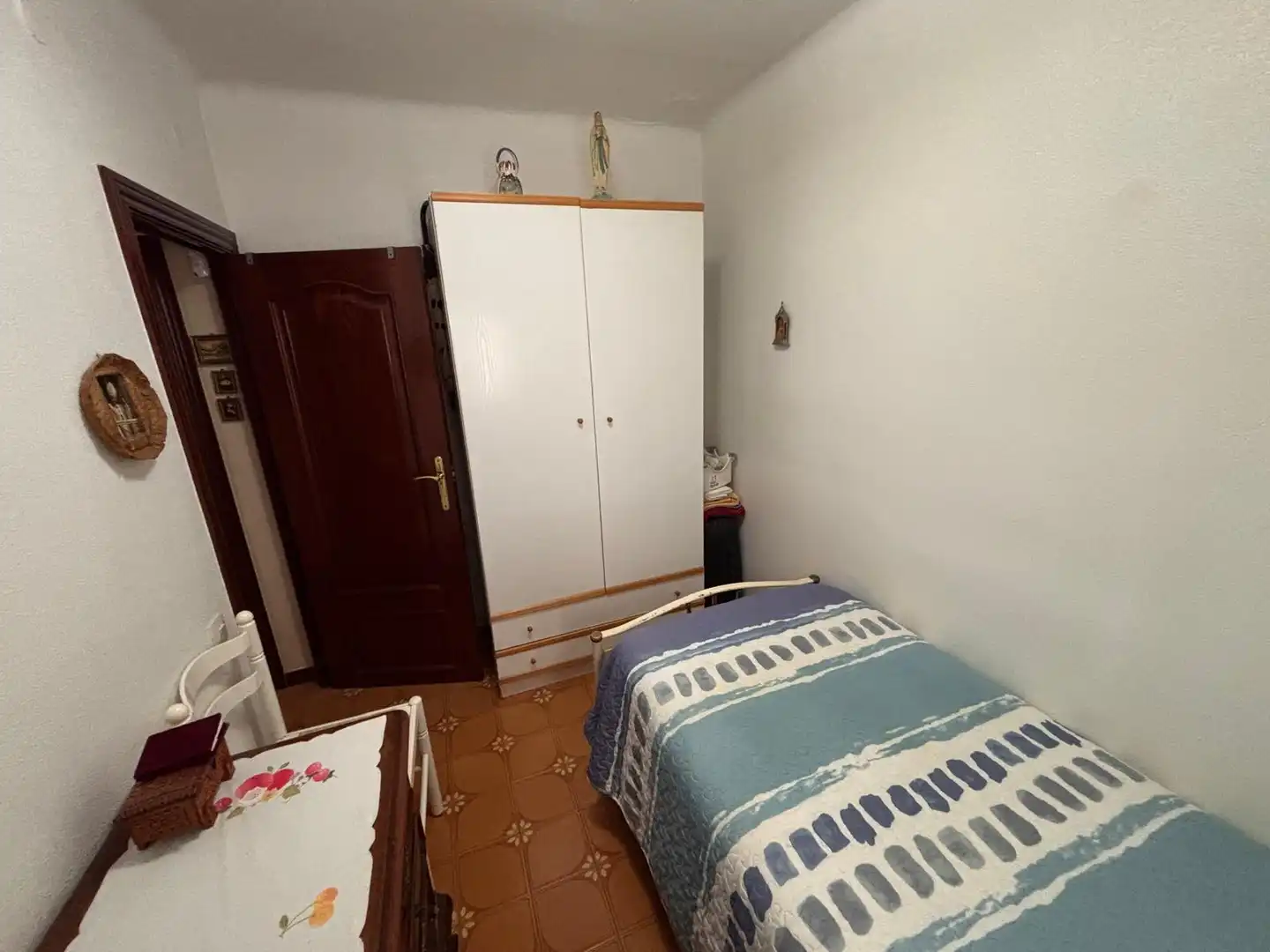 Habitación de Piso en venta en Cornellà de Llobregat con Aire acondicionado y Calefacción