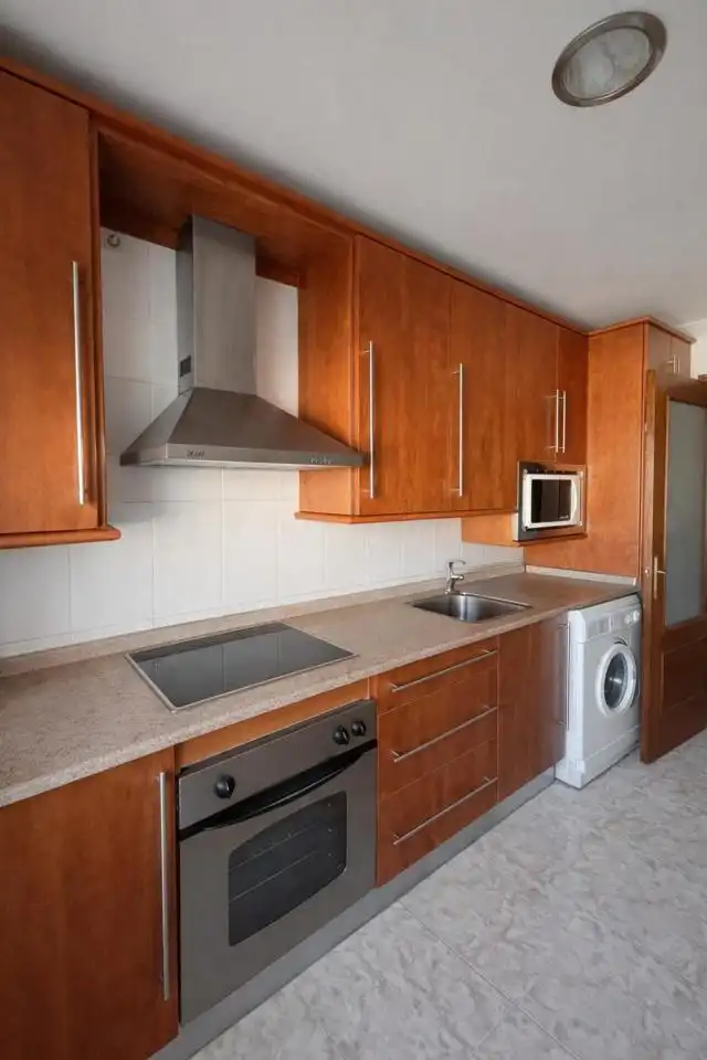 Küche von Wohnung zum Verkauf in Plasencia mit Terrasse und Möbliert