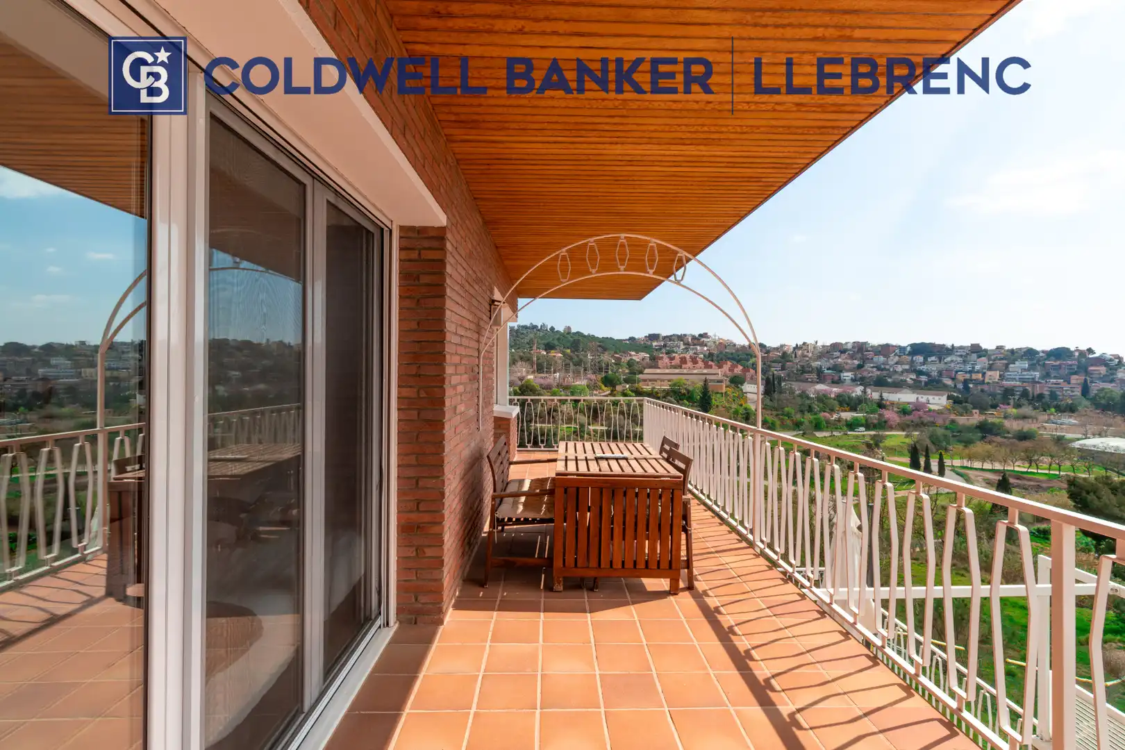 Terrassa de Casa o xalet de lloguer en Sant Just Desvern amb Aire condicionat, Calefacció i Jardí privat