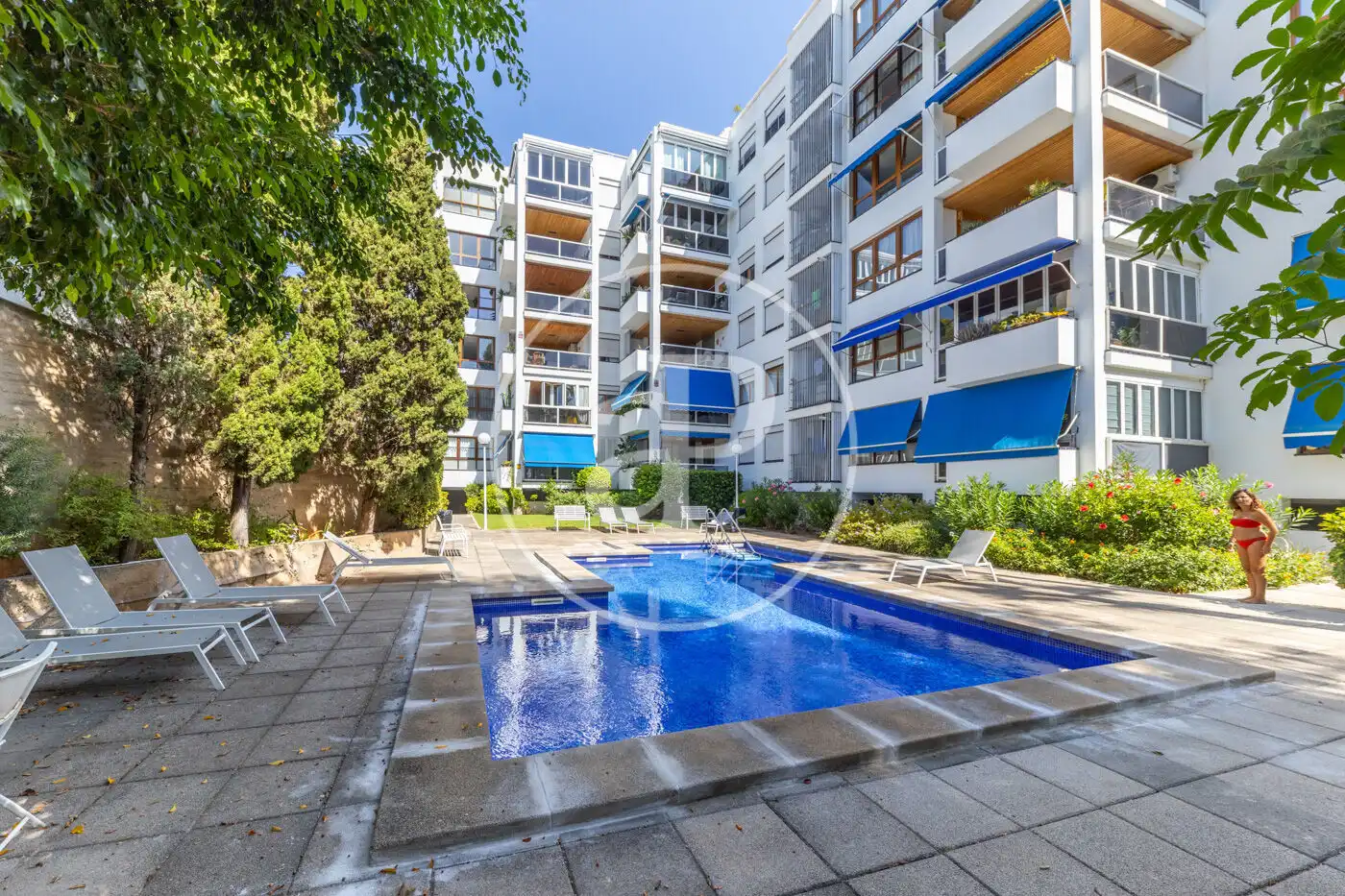 Außenansicht von Wohnung zur Miete in  Palma de Mallorca mit Klimaanlage, Heizung und Privatgarten