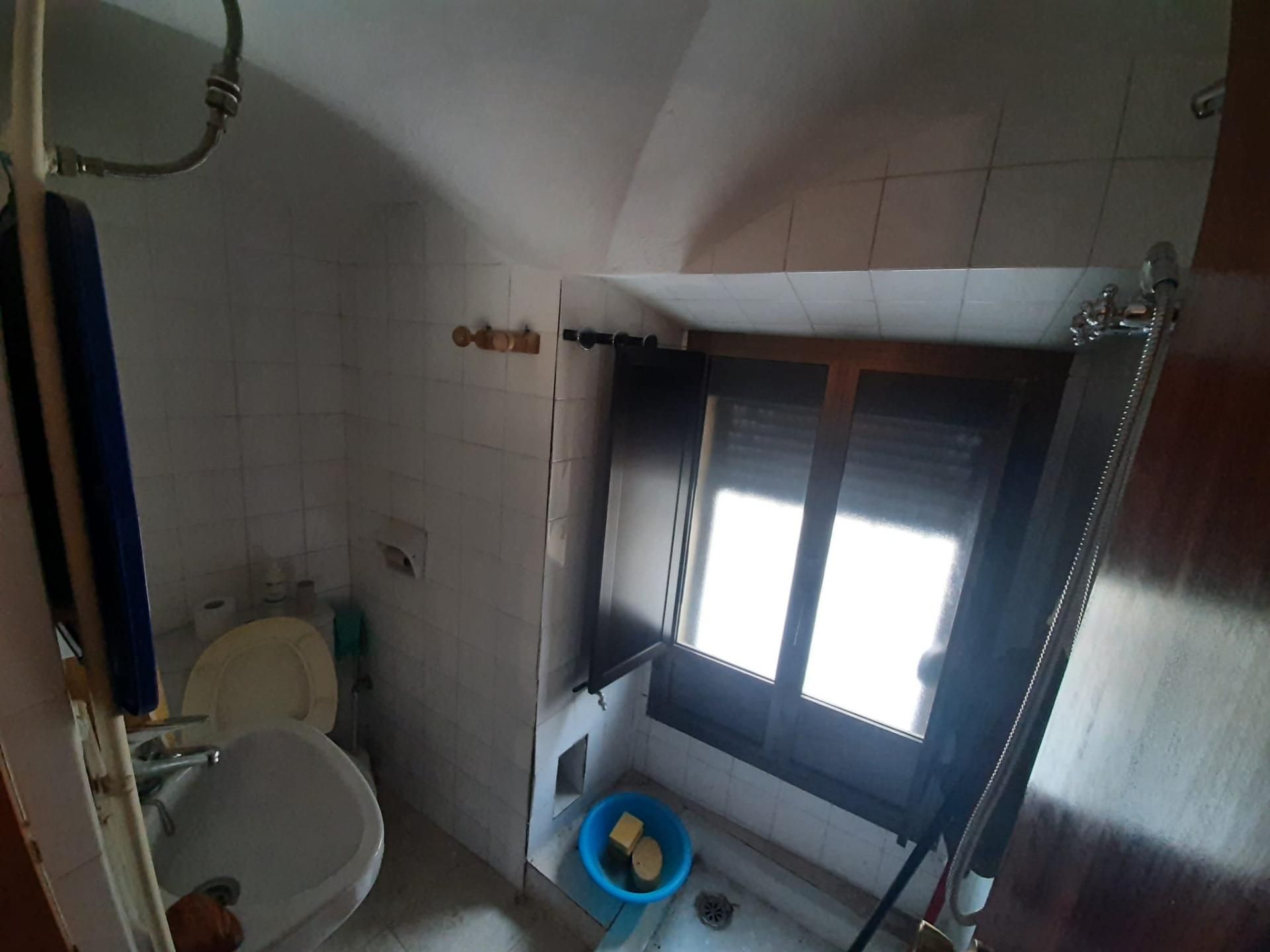Bathroom of House or chalet for sale in Casar de Cáceres  with Storage room