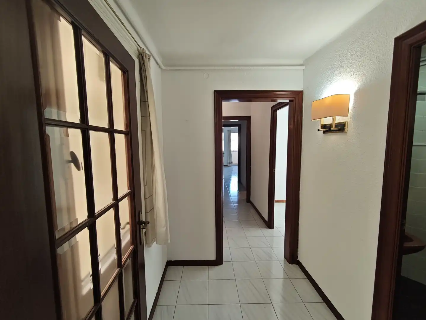 Piso en venta en Barcelona con Calefacción, Terraza y Trastero
