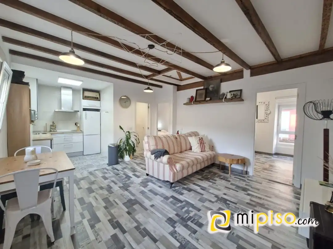 Sala de estar de Piso de alquiler en Santoña con Amueblado