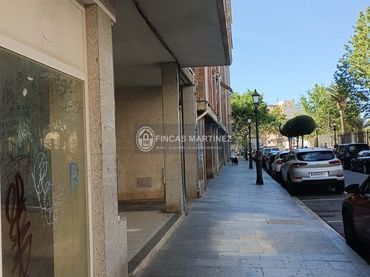 Local comercial en alquiler en Calle Vergé del Camí