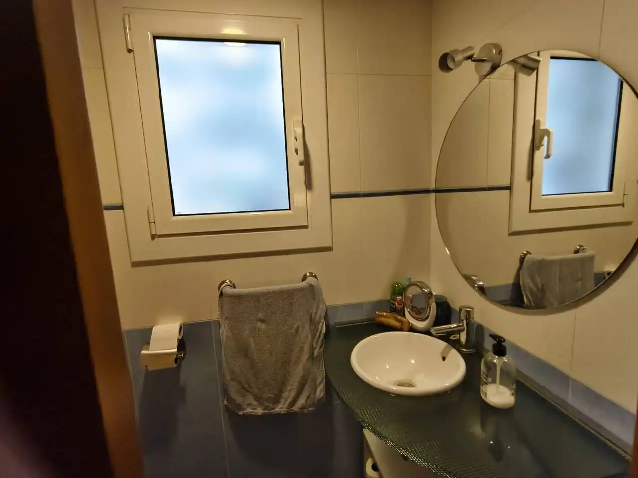 Badezimmer von Wohnung zum Verkauf in Parets del Vallès mit Klimaanlage, Heizung und Terrasse