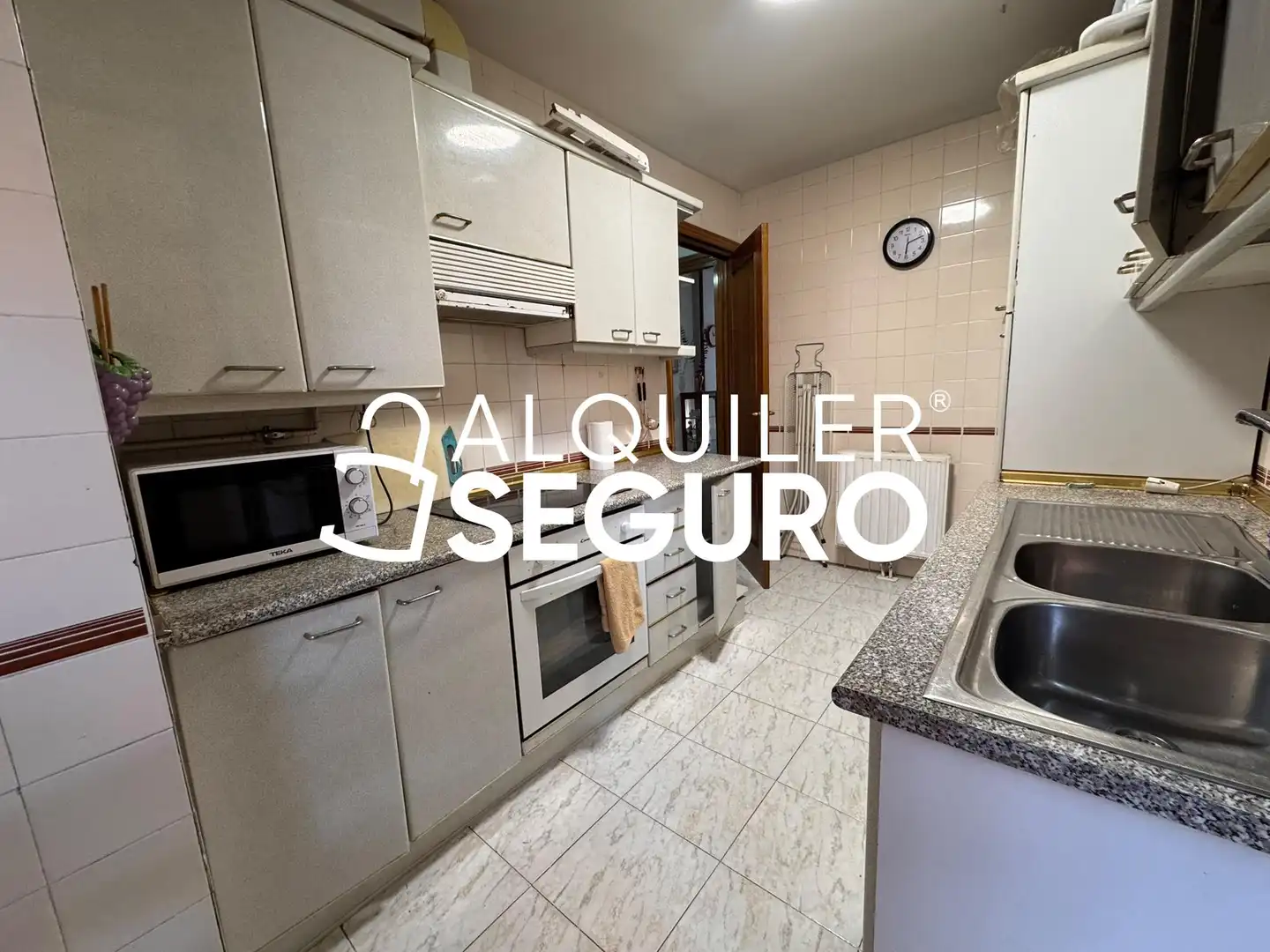 Kitchen of Flat for rent in Madrid  with Heating and Furnished