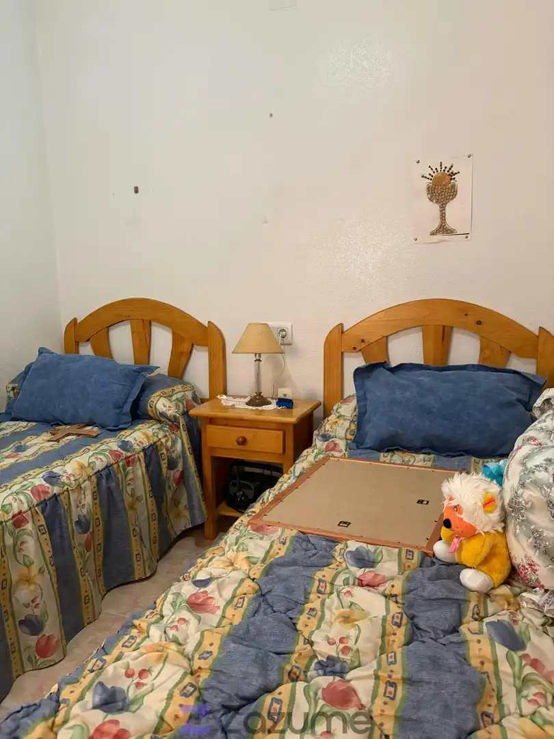 Habitación de Piso de alquiler en Torrevieja con Terraza, Amueblado y Lavadora