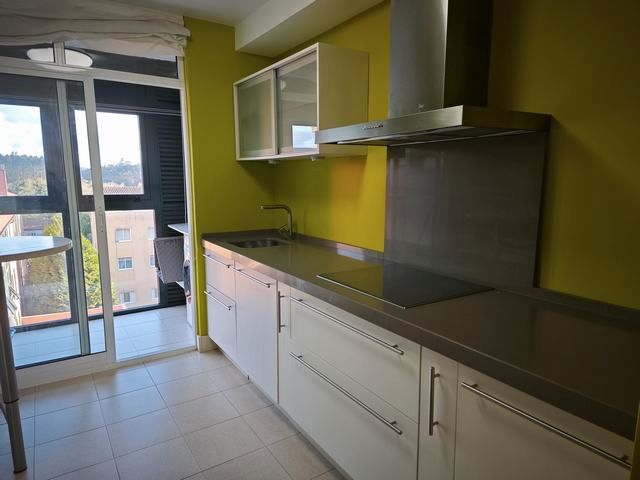 Kitchen of Apartment to rent in Santiago de Compostela   with Heating, Furnished and Oven