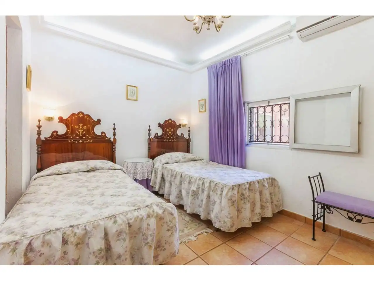 Schlafzimmer von Residential zum Verkauf in Campanet