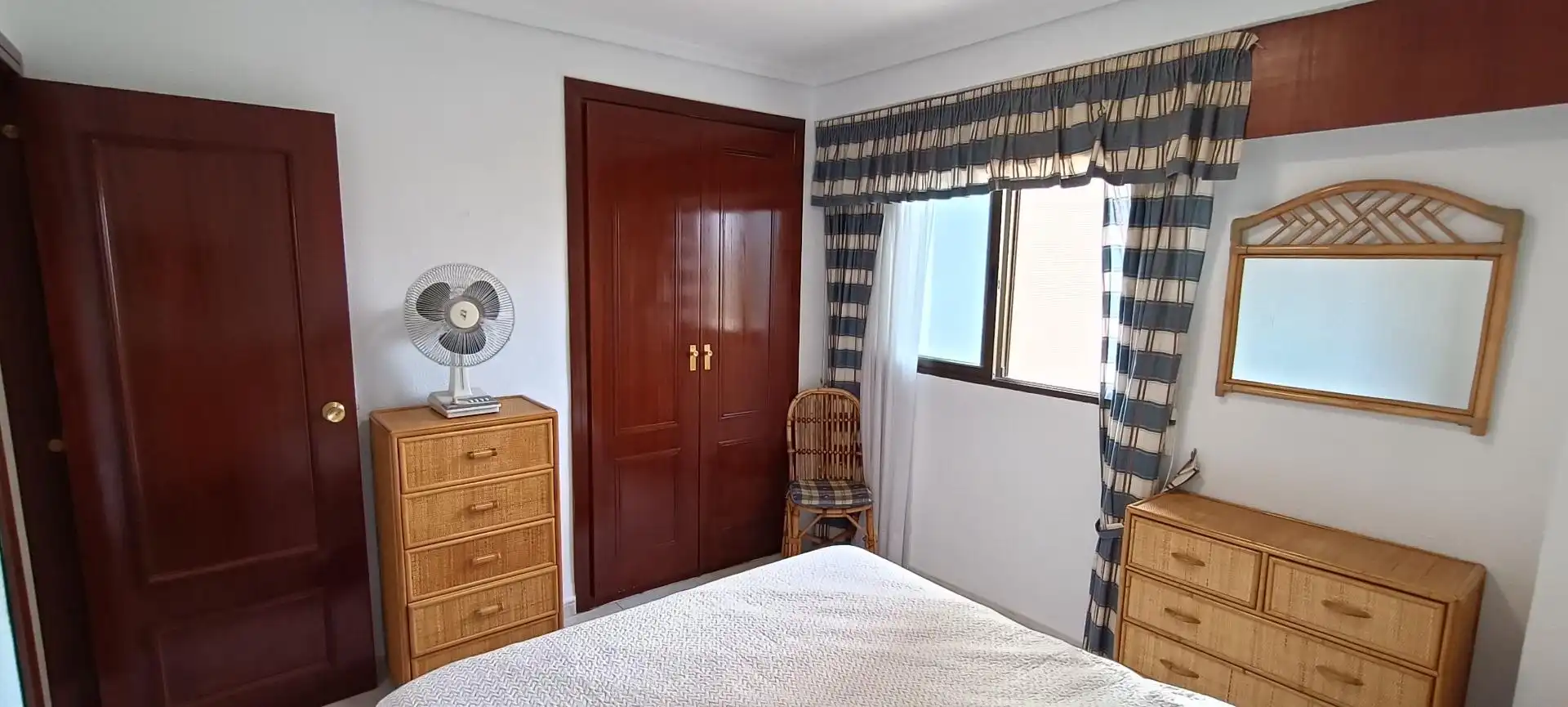 Bedroom of Ground floor for sale in Benidorm  with Air Conditioner, Furnished and Oven