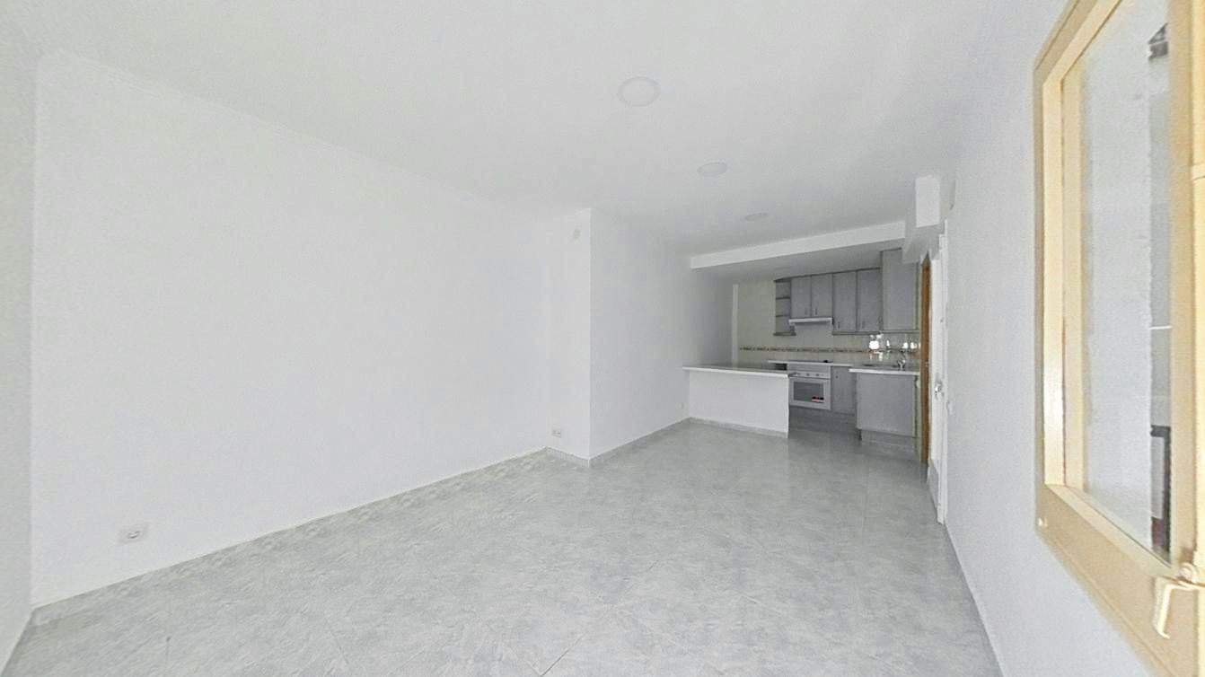 Kitchen of Flat for sale in Terrassa  with Terrace and Oven