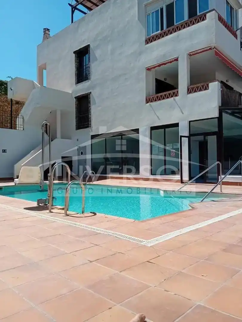 Schwimmbecken von Wohnung zur Miete in Alcolea mit Heizung, Möbliert und Gemeinschaftspool