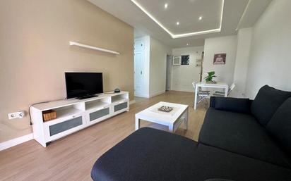 Living room of Flat for sale in Vélez-Málaga  with Private garden and Terrace