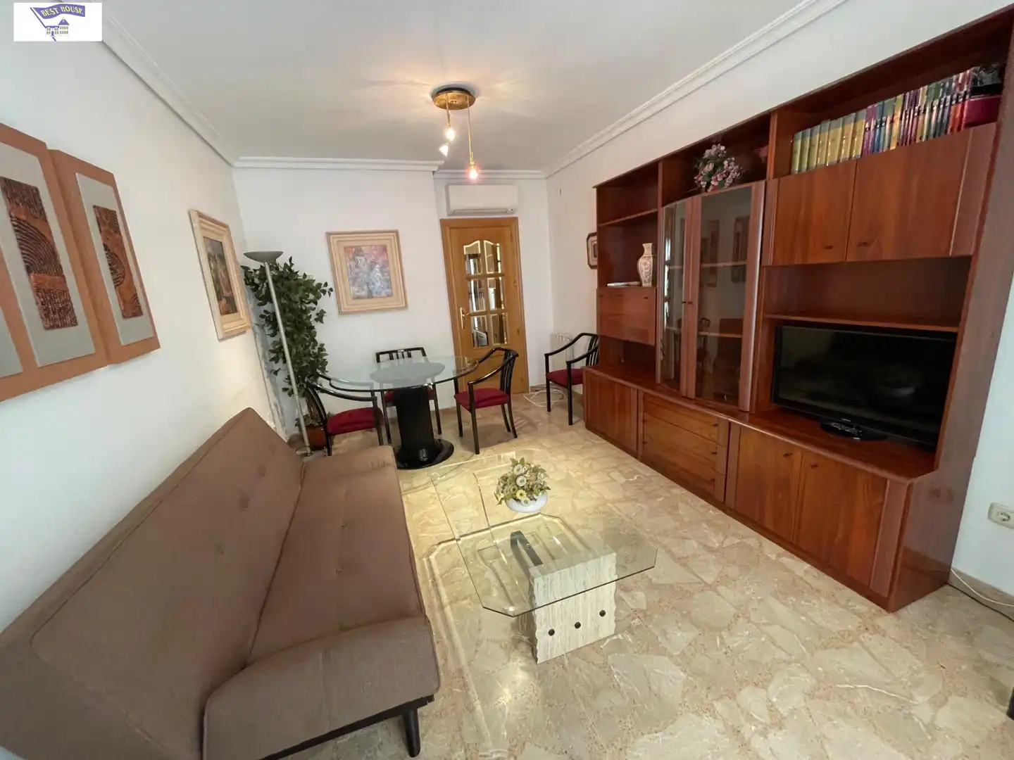 Wohnzimmer von Wohnungen zur Miete in Albacete mit Heizung, Möbliert und Balkon