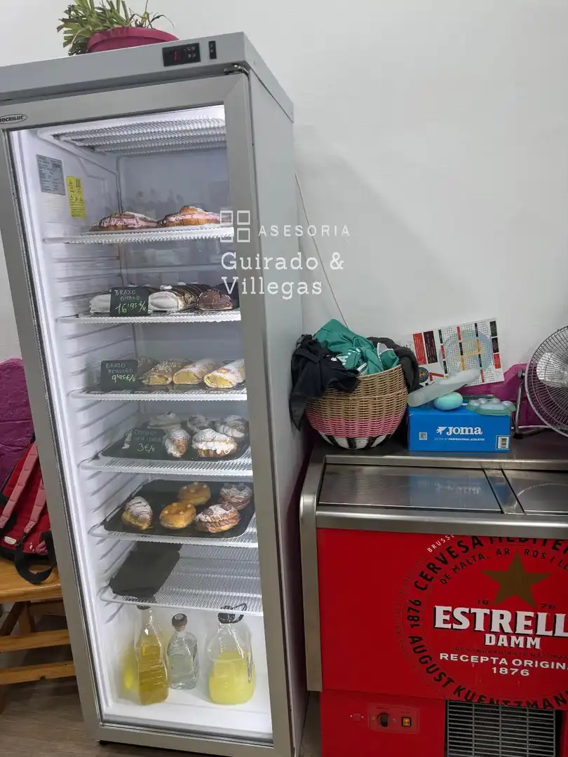 Business premises for transfer in Calle Sant Cristòfol, imagen 12