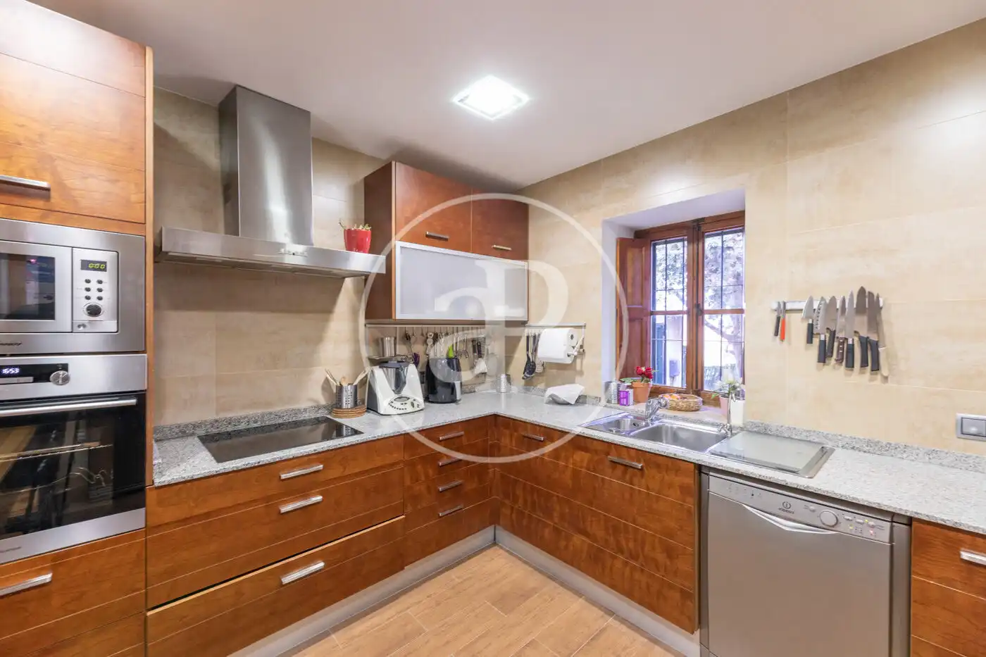 Cuina de Casa o xalet en venda en  Palma de Mallorca amb Calefacció, Jardí privat i Terrassa