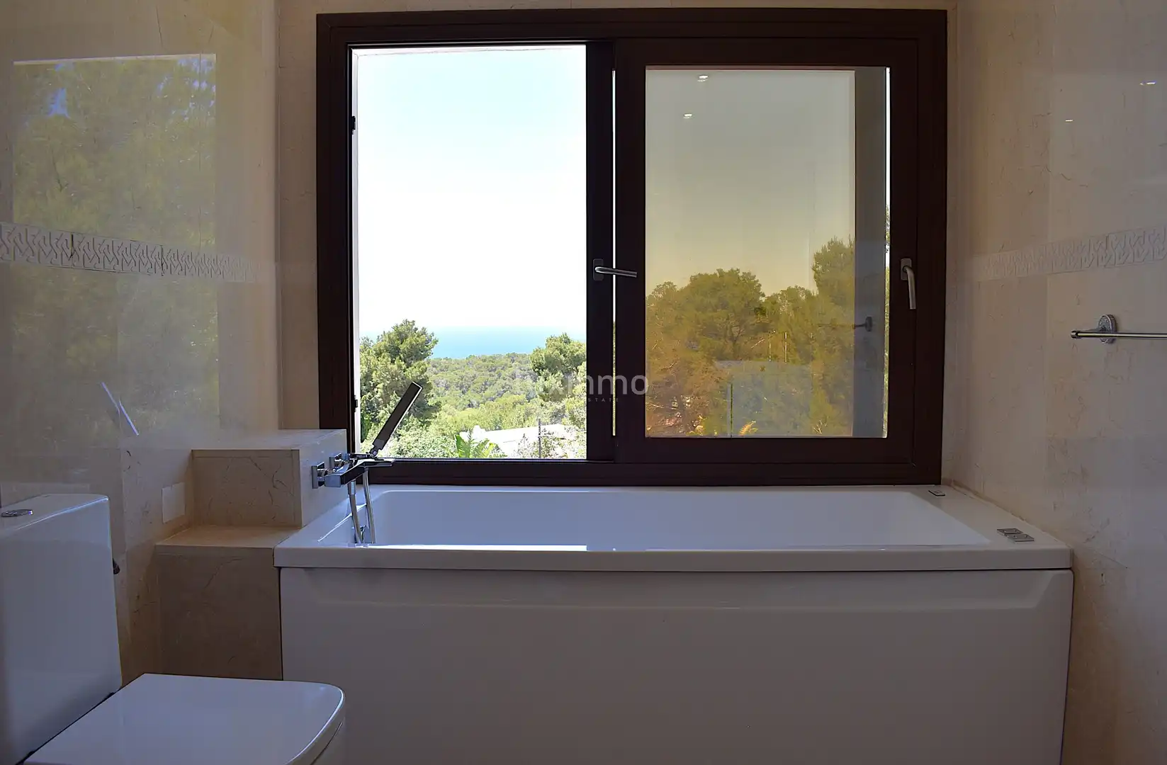 Baño de Casa o chalet en venta en Sant Antoni de Portmany con Aire acondicionado, Terraza y Trastero