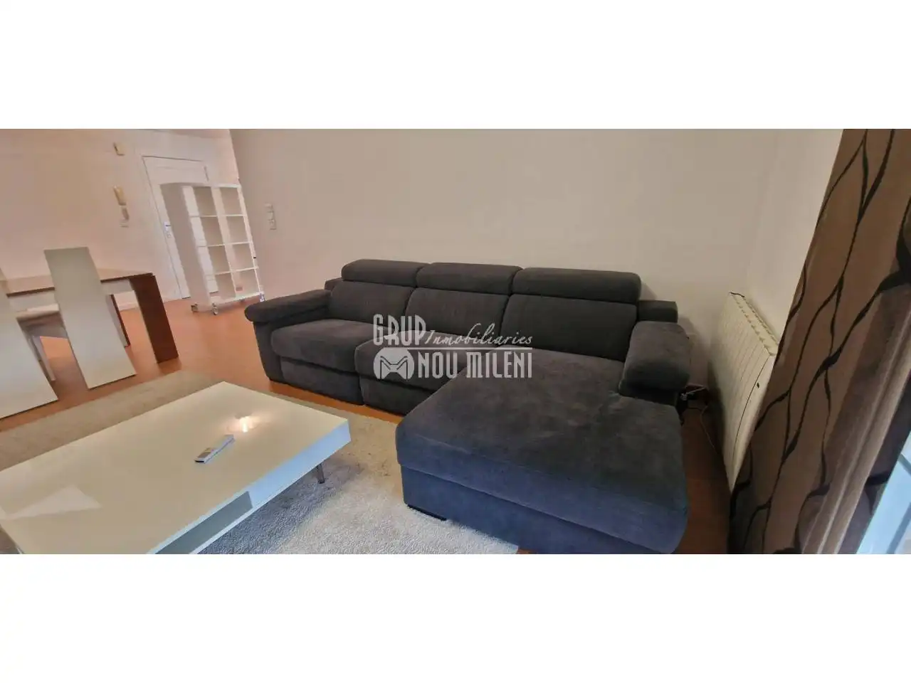 Sala d'estar de Àtic de lloguer en Catarroja amb Aire condicionat, Terrassa i Moblat