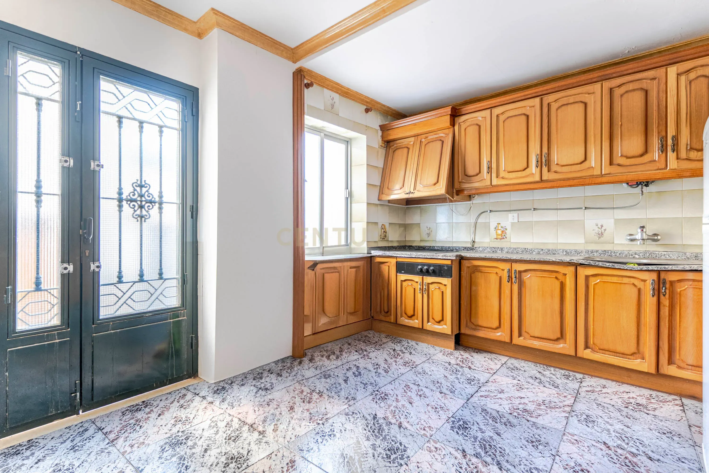 Kitchen of House or chalet for sale in Ítrabo  with Balcony