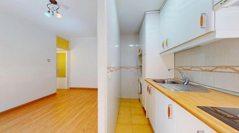 Foto 4 von Wohnung zum Verkauf in Calle Benadalid, Palomeras Sureste, Madrid Capital