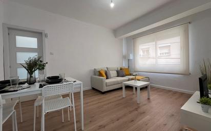 Sala d'estar de Pis en venda en Sabadell amb Traster