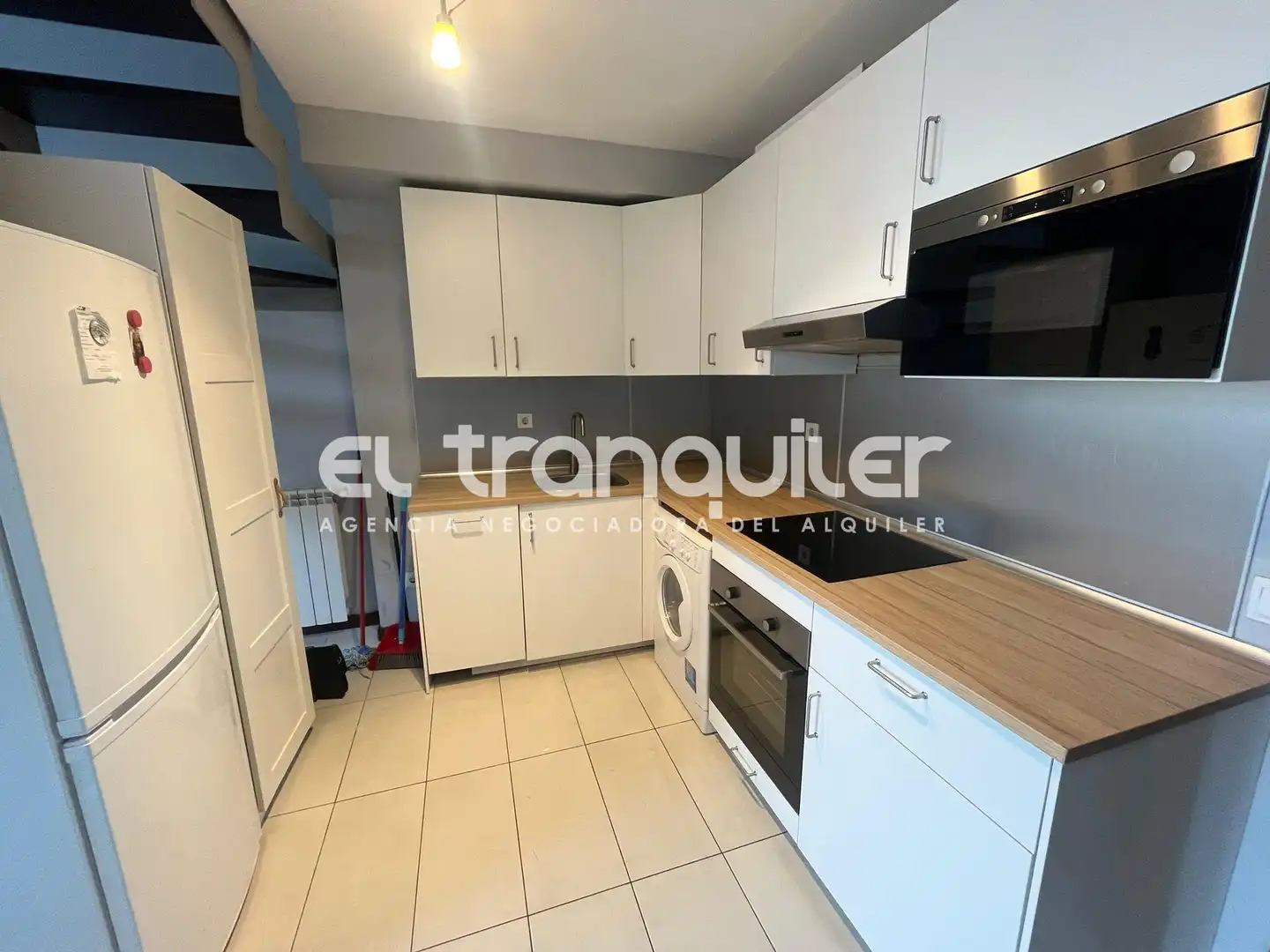Kitchen of Duplexes for sale in Madrid  with Air Conditioner, Swimming Pool and Furnished