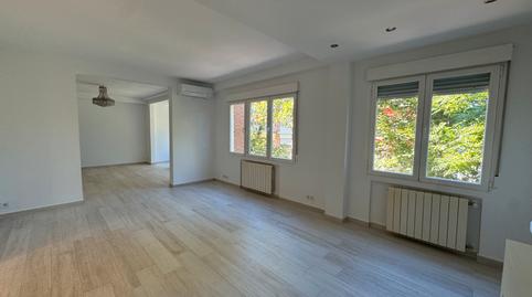 Photo 3 of Flat for sale in Calle Velayos, 20, Ciudad Universitaria, Madrid
